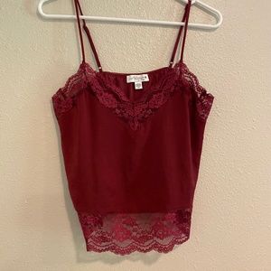In Bloom by Jonquil Women's Layla Lace Trim Pajama set in Bordeaux, size S/P.